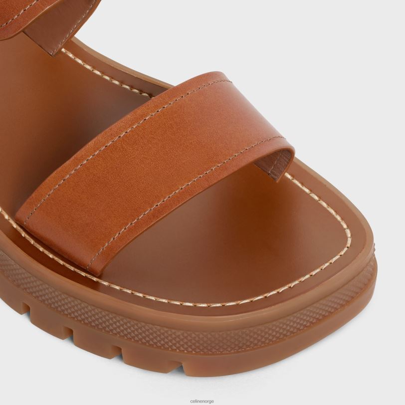 CELINE kvinner clea triomphe sandal i kalveskinnvegetal ning V0PT6994 fottøy tan